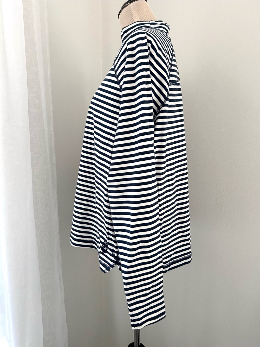 ☀️NEW Free People Movement Restoration Yarn Dye Navy & White Stripe Layer. Small - Picture 8 of 16